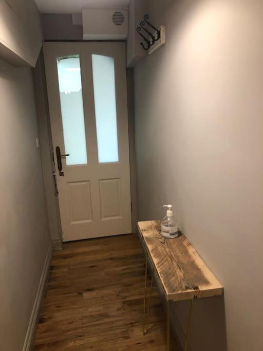 Beautiful, Well Positioned Flat In Clifton Wood Apartment Bristol Exterior photo